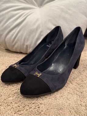 Tommy Hilfiger Navy Suede Block Heel Pumps with Black Cap Toe